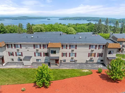 59 Treetop Cir #34, Laconia, NH 03246