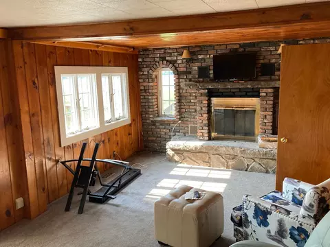 Living - 10 Riverfront Dr, Rockingham, VT 05101 photo 2 of 3