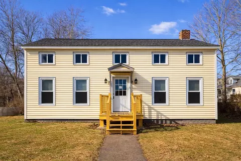 77 Monadnock Hwy, Swanzey, NH 03446