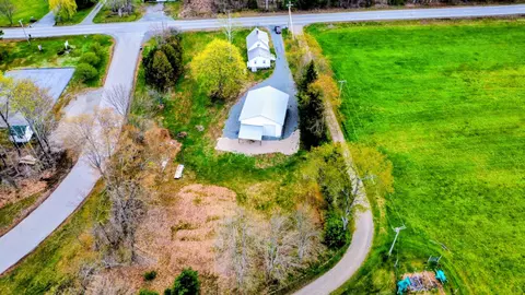 222 Woodsville Rd, Monroe, NH 03771
