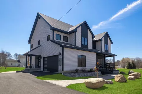 20 Sherwood Rd, Rutland, VT 05701