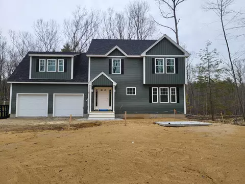 5 Blaisdell Ct, Raymond, NH 03077