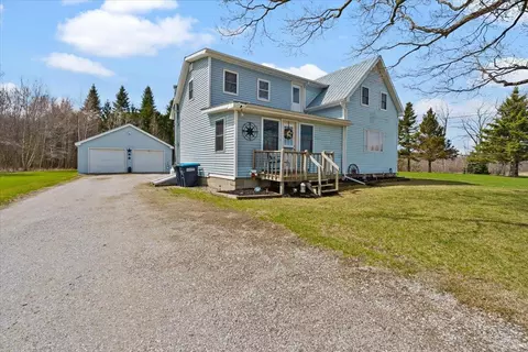 1346 Bridge Rd, North Hero, VT 05474