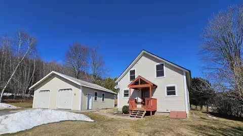 941 Main St N, Bakersfield, VT 05441