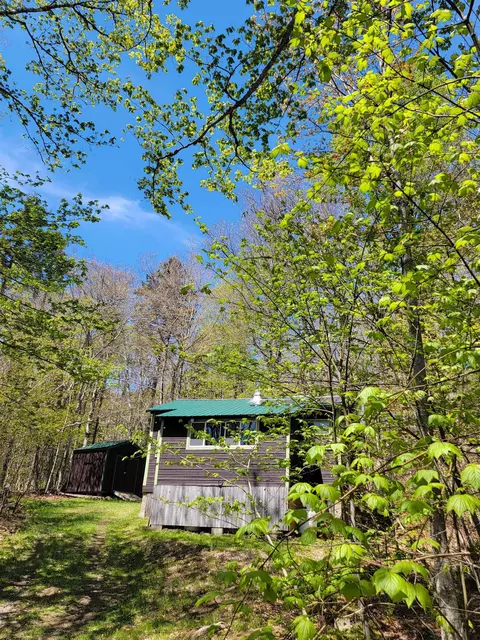 845 Bailey Hill Rd, Readsboro, VT 05350