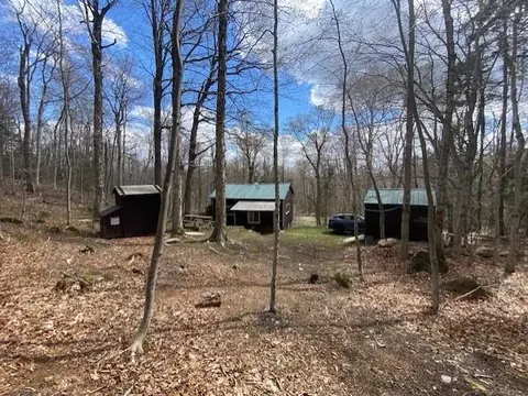 845 Bailey Hill Rd, Readsboro, VT 05350