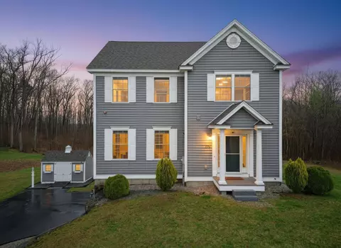 173 Jenkins Farm Rd, Chester, NH 03036