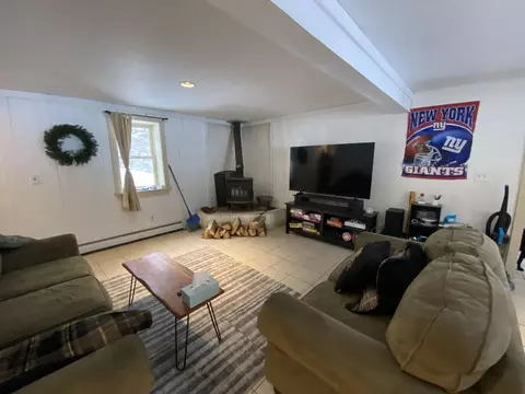 Living - 15 Bills Rd, Stratton, VT 05360 photo 5 of 6