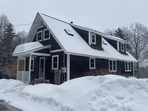 Exterior - 15 Bills Rd, Stratton, VT 05360 photo 2 of 13