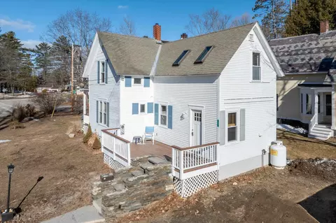 29 Summer Hl, Springfield, VT 05156