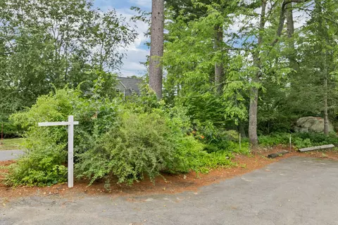 Exterior - 9 Valcat Ln, Atkinson, NH 03811 photo 6 of 8