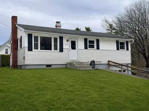 3680 Memorial Dr, Saint Johnsbury, VT 05819