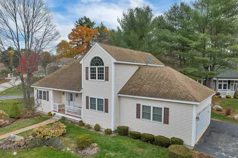 1480 Old N Main St #14, Laconia, NH 03246