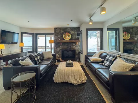 778 Stratton Mountain Access Rd #2103, Winhall, VT 05340