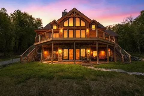365 Tunnel Stream Rd, Benton, NH 03785