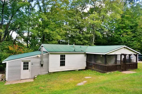 452 Vertical Mile Rd, Sheffield, VT 05866