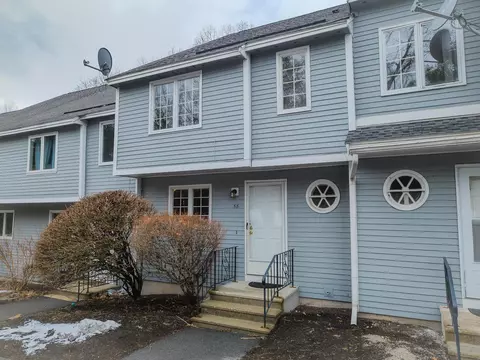 58 Merrimack Dr #44, Merrimack, NH 03054