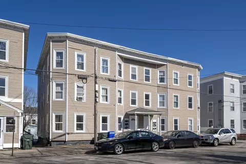 670 Harvard St, Manchester, NH 03103