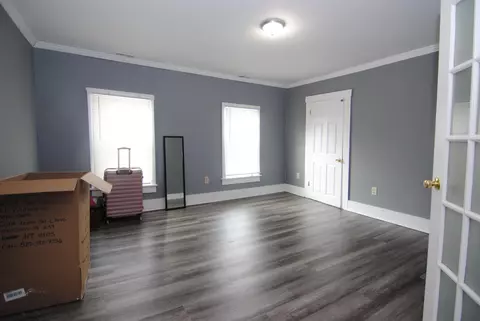 22 Beech St, Nashua, NH 03060