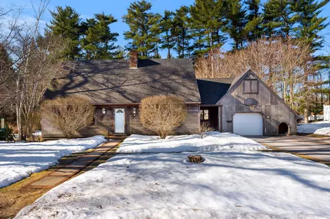 30 Josephine Dr, Hampton, NH 03842
