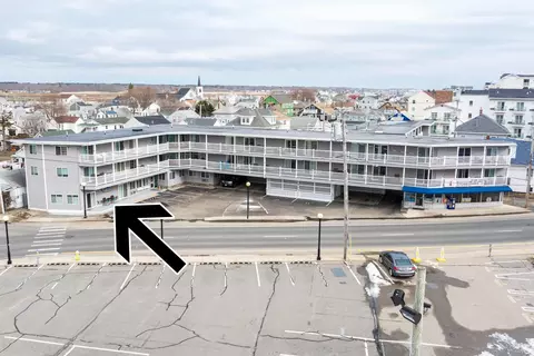 6 Ashworth Ave #G1, Hampton, NH 03842