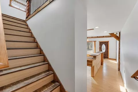 Entry Way - 53 Main St, Plainfield, VT 05667 photo 6 of 10