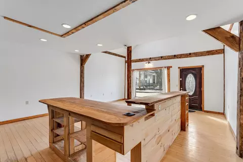 53 Main St, Plainfield, VT 05667