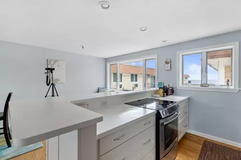 Kitchen - 407 Ocean Blvd #B11, Hampton, NH 03842 photo 3 of 4