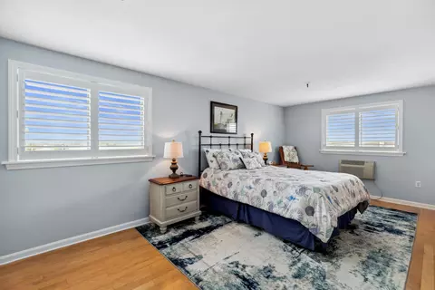Bedroom - 407 Ocean Blvd #B11, Hampton, NH 03842 photo 3 of 5