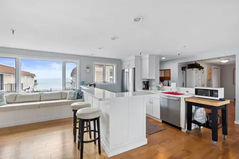 Kitchen - 407 Ocean Blvd #B11, Hampton, NH 03842 photo 1 of 4