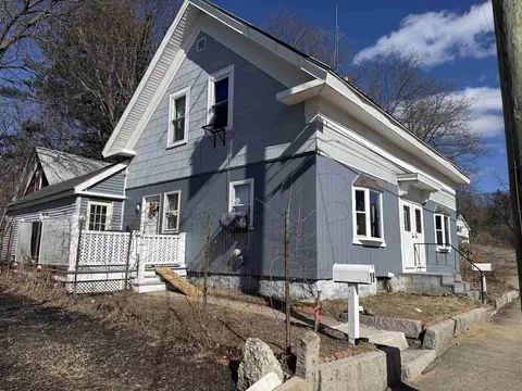 18-20 Harrison St, Laconia, NH 03246