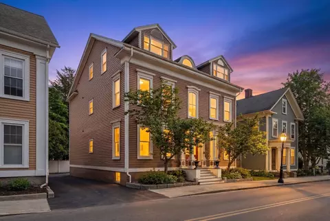 314 Islington St #3, Portsmouth, NH 03801