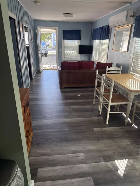 Living - 7 Dover Ave, Hampton, NH 03842 photo 4 of 4