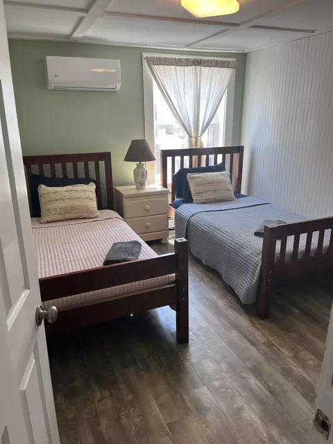 Bedroom - 7 Dover Ave, Hampton, NH 03842 photo 2 of 5