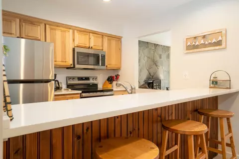 Kitchen - 49 High Point Dr #A-14, Stratton, VT 05360 photo 2 of 4