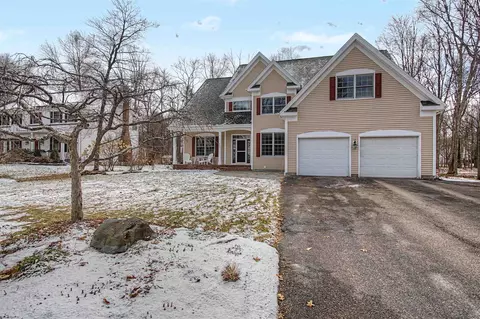 7 Debra Dr, Essex Junction, VT 05452