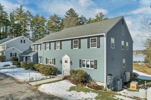 103 Clark Rd #7, Wolfeboro, NH 03894