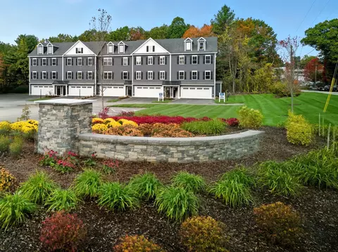 22 Elise Ave #LOT 11, Londonderry, NH 03053