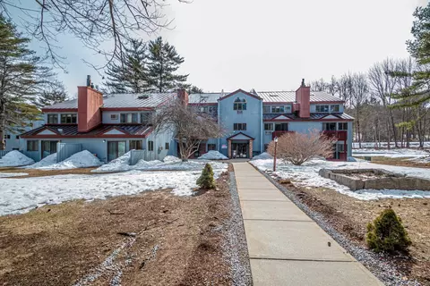 9 River Run Dr # F, Bartlett, NH 03812