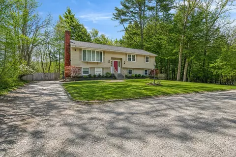 28 Spring Rd, Amherst, NH 03031