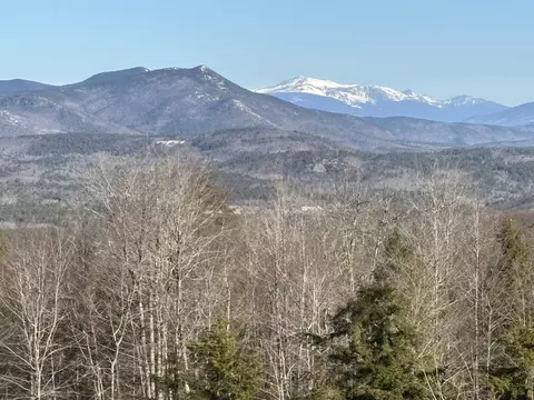 84 Cormack Dr, Madison, NH 03849