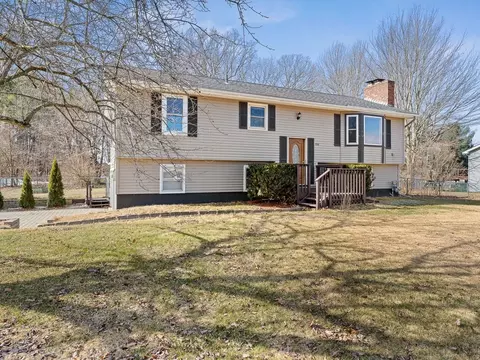 358 Belwood Ave, Colchester, VT 05446