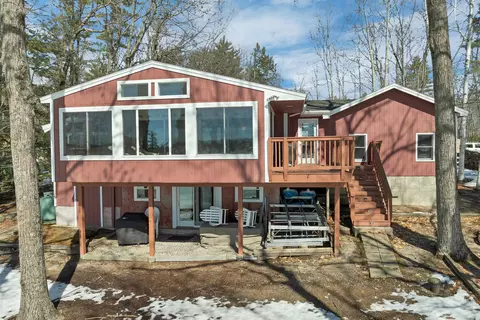 44 Shore Dr #100, Middleton, NH 03887