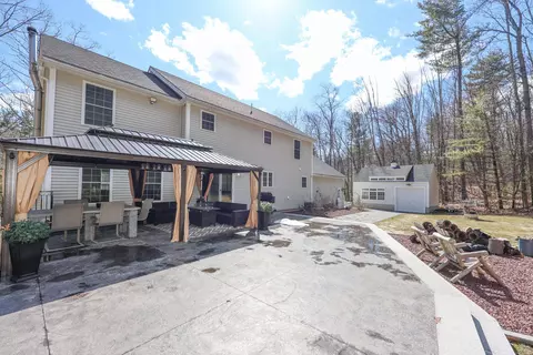 Exterior - 43 Lampton Dr, Derry, NH 03038 photo 10 of 11