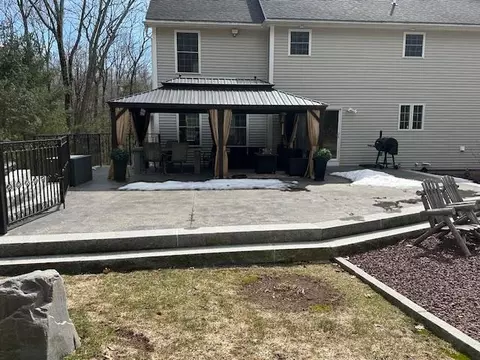 Other - 43 Lampton Dr, Derry, NH 03038 photo 3 of 15