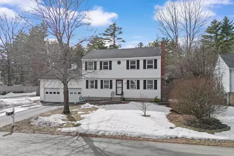 83 NE Village Rd, Concord, NH 03301