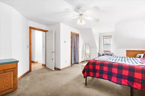 Bedroom - 99 Whitefield Rd, Bethlehem, NH 03574 photo 2 of 4