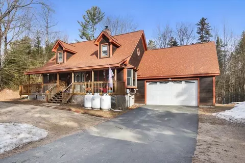 99 Whitefield Rd, Bethlehem, NH 03574
