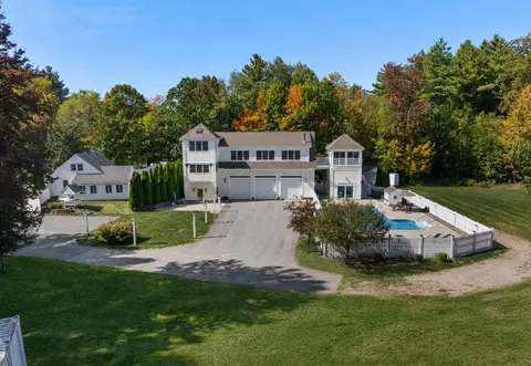 51 Pond St, Newton, NH 03858