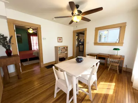 97 School St, Saint Johnsbury, VT 05819